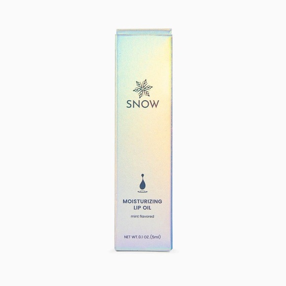 🩵NEW~VIRAL✨ SNOW Lip Oil brand new in box!❄️ - Picture 2 of 2